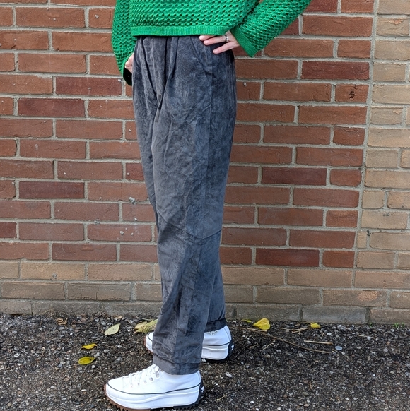 Danier Vintage Suede Gray Pants - Picture 5 of 14